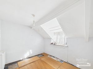 Bedroom 3- click for photo gallery